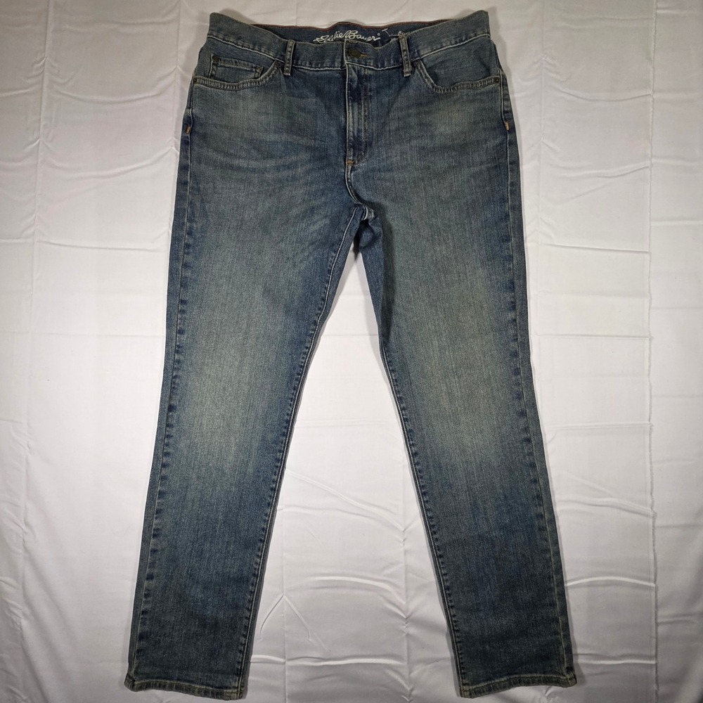 Eddie Bauer Womens Boyfriend Fit Jeans Medium Wash Straight Leg Denim Size 10